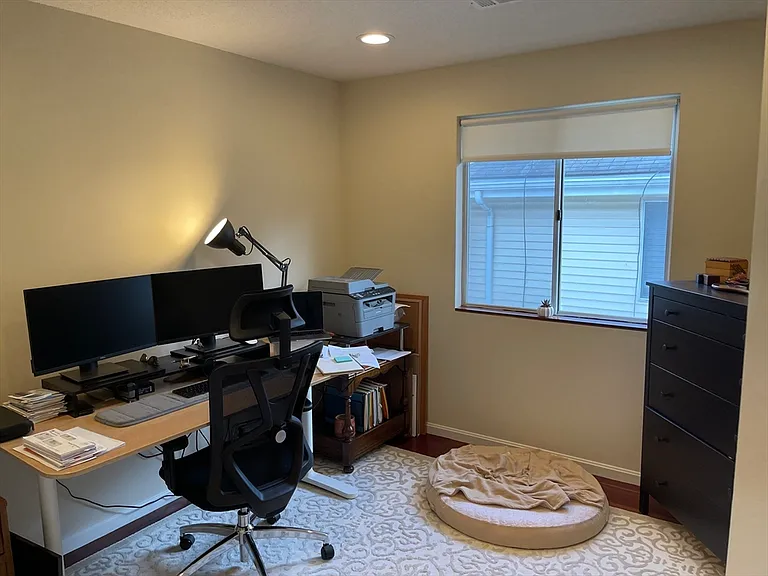 50 Gilbert St #50 — Photo 8