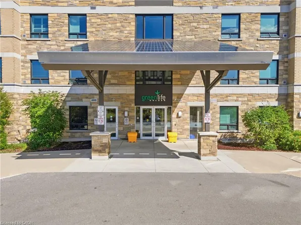 7400 Markham Rd Unit 203, Markham, ON L3S 0C5