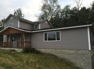 1612 Arrow Rd, Windber, PA 15963