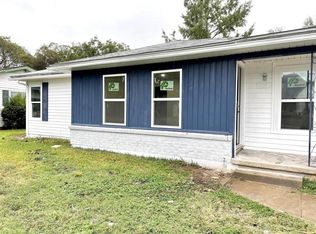 319 Woodard Ave, Cleburne, TX 76033
