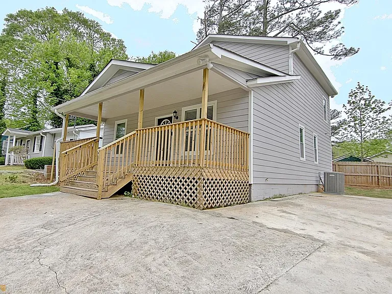 198 Margaret St — Photo 3