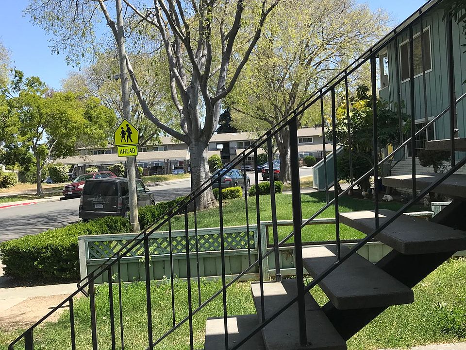1st image of 1130 Ayala Dr #4