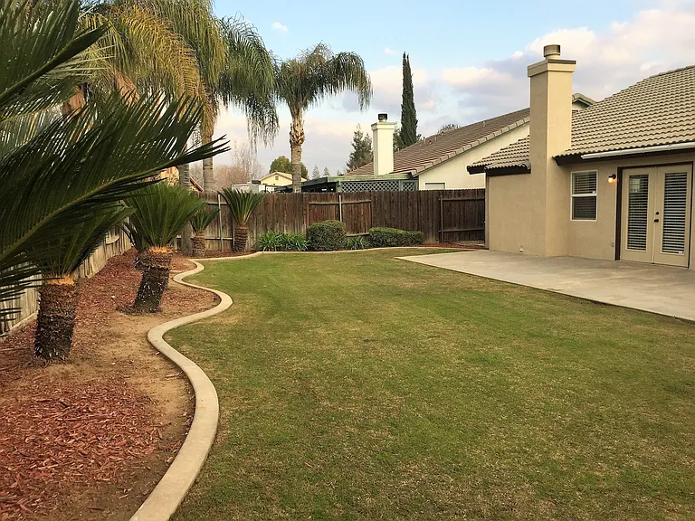 8502 Mainsail Dr — Photo 22