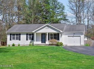 156 Rimbrave Dr, Gansevoort, NY 12831