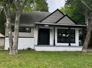 3207 Comanche Ave, Flint, MI 48507