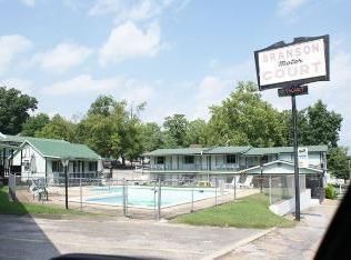 615 S Business Us Highway 65, Branson, MO 65616