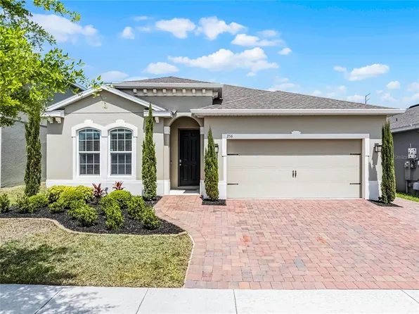 256 Whirlaway Dr, Davenport, FL 33837