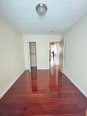 4th image of 1409 E 100th St #2