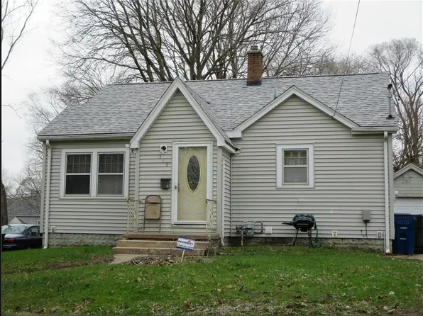 319 Oliver St, Waterloo, IA 50703