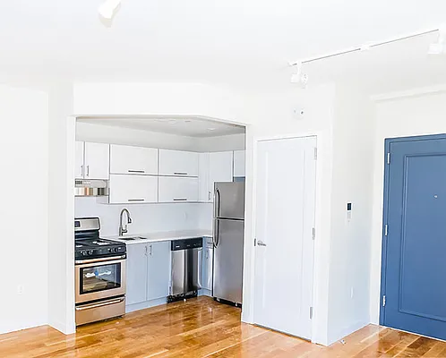 Rented by Urban Realty NYC | media 15