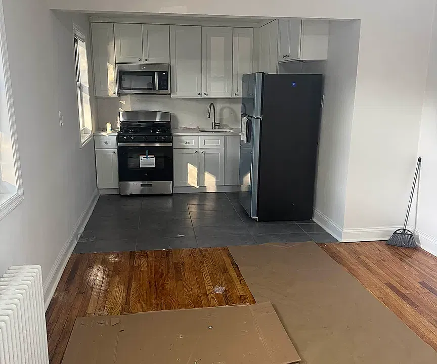 67-17 Cloverdale Blvd #1