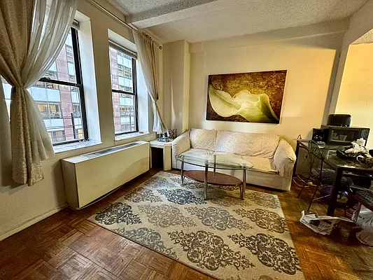 Rented by Corcoran | media 4