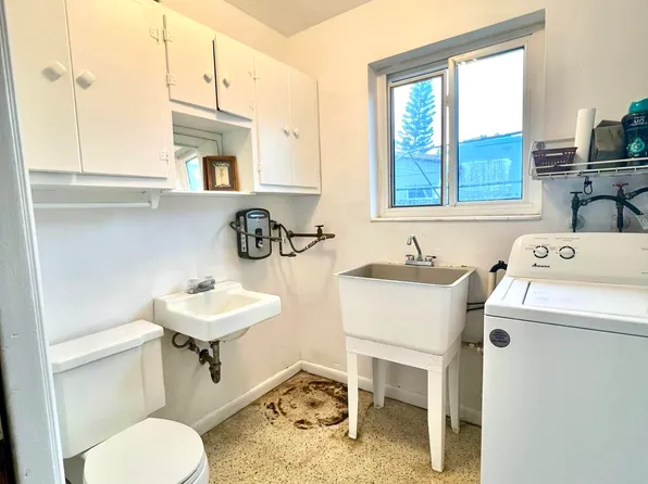3840 NE 15th Terrace, Pompano Beach, FL 33064