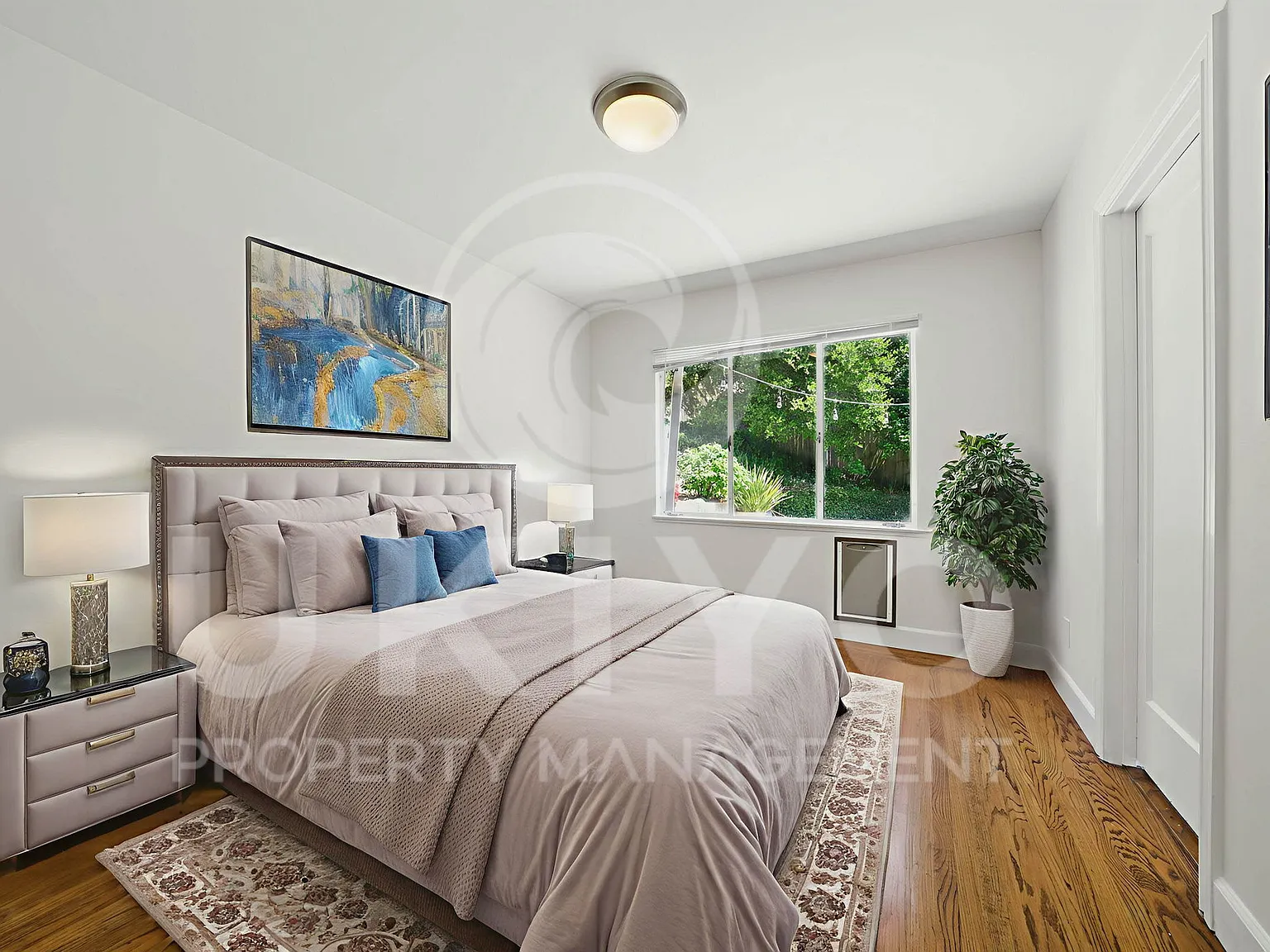 1959 Cortereal Avenue - 1 — Photo 2