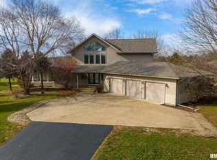 23168 N Golf Rd, Cuba, IL 61427