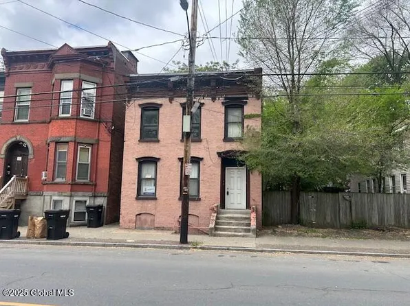 3229 6th Avenue, Troy, NY 12180