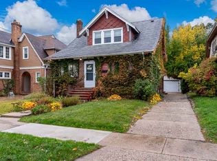 1516 N Grant Ave, Rockford, IL 61103