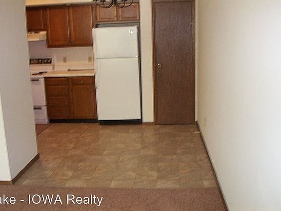 2nd image of 705 12th Ave N APT 6