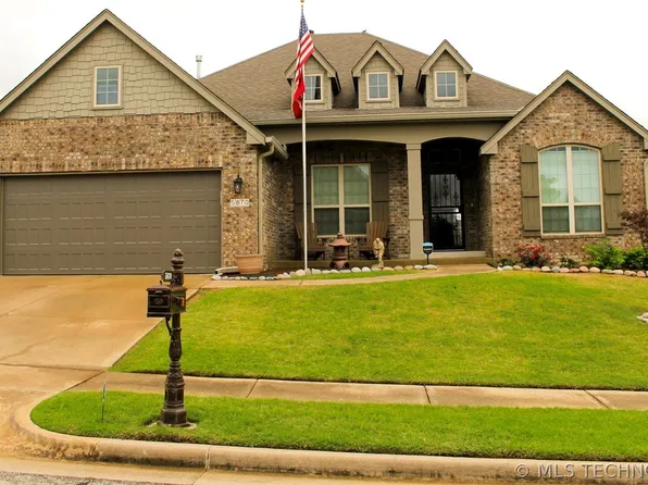 5870 E 143rd St S, Bixby, OK 74008