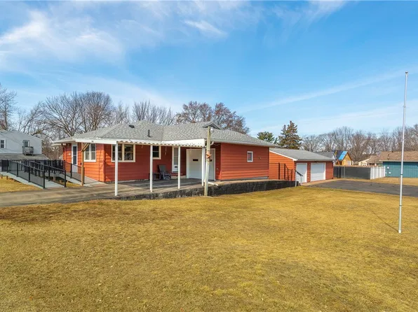 1112 Bartlett Avenue, Altoona, WI 54720