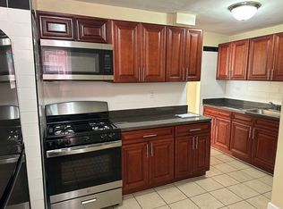 90-20 148th St #32, Jamaica, NY 11435
