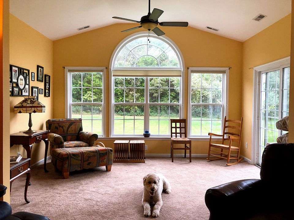 Beautiful and bright sunroom