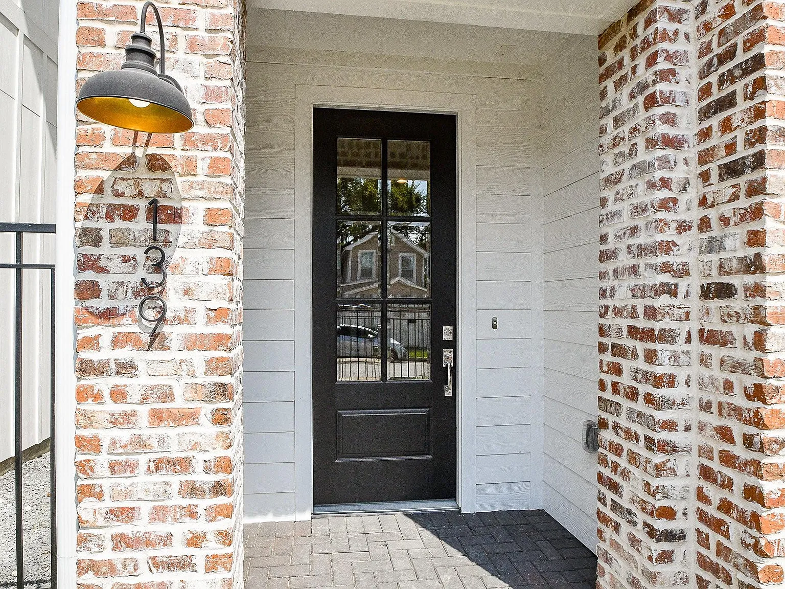 3 bed, 3.5 bath, 1914 sqft, $3,250 — Photo 2