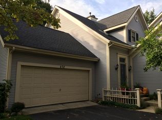 478 Remington Ct, Fenton, MI