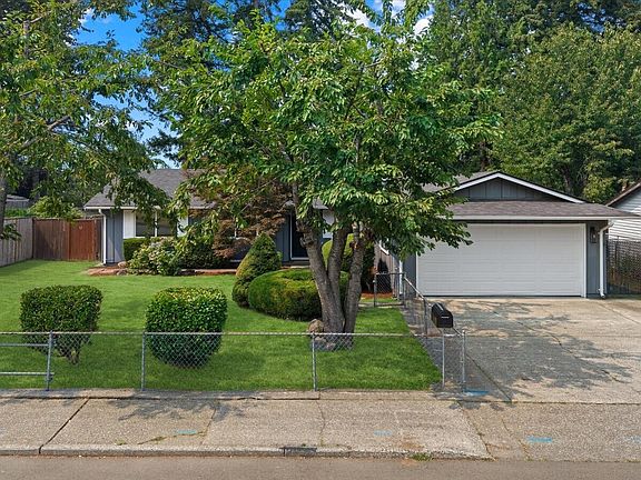 2nd image of 16749 128th Avenue SE