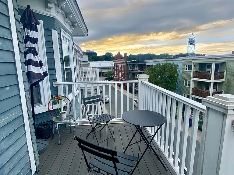 17 Woodlawn St #3 — Photo 2