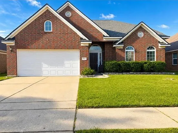 5915 Annatto Dr, Baytown, TX 77521