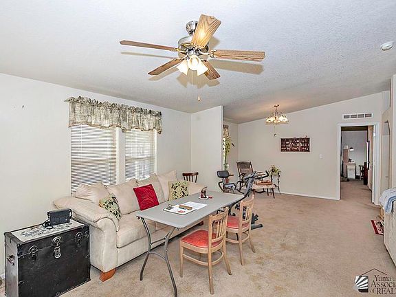 3rd image of 9278 Victoria Cir
