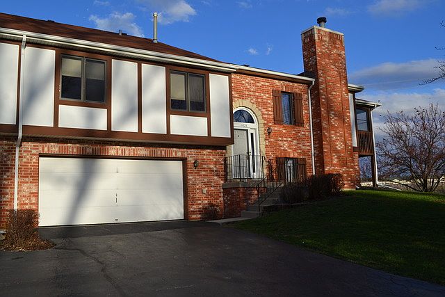 1st image of 11223 Bradley Ct