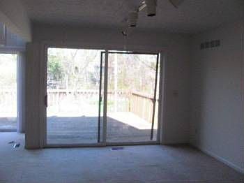 5th image of 3190 Parkland Dr