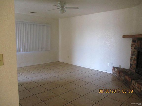 2nd image of 2030 Kingston Dr