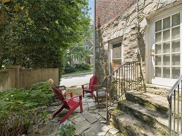 11 Polo Dr NE — Photo 20