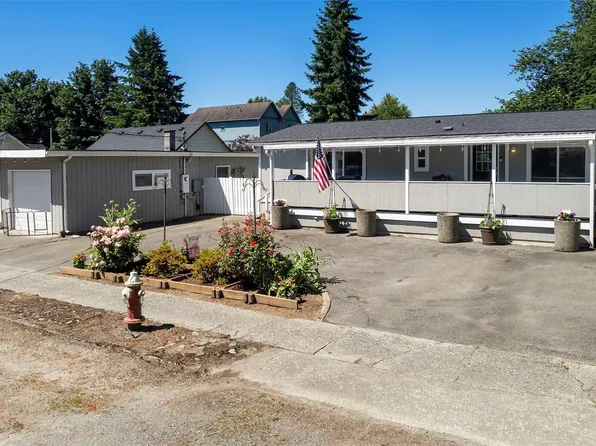 207 6th Street, Sultan, WA 98294