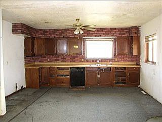2nd image of 534 1st St NW