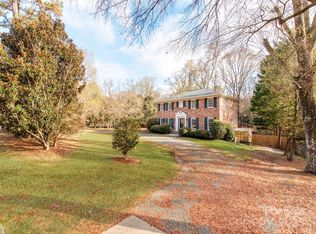 1311 Burtonwood Cres, Charlotte, NC 28212