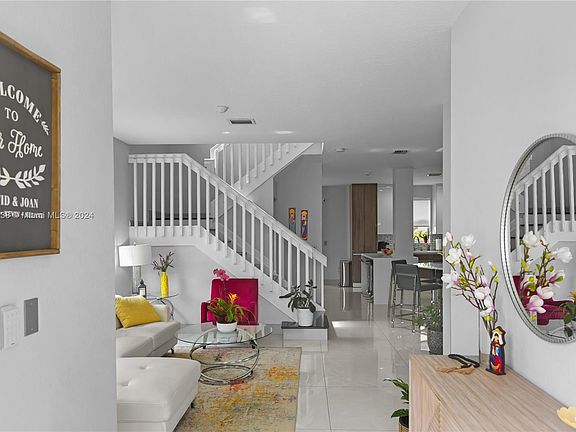 3rd image of 11268 NW 87th St Unit 11268