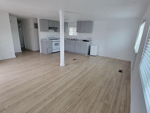2nd image of 801 Schipper St #33