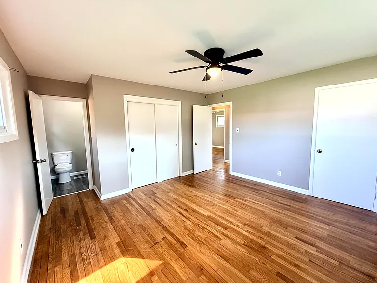 1711 Clarence Dr — Photo 16