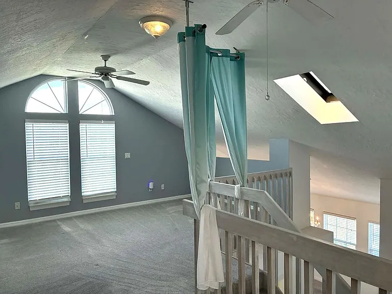 1930 Westminster Cir #2 — Photo 6