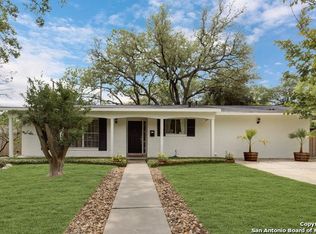 1810 Edgehill Dr, San Antonio, TX 78209