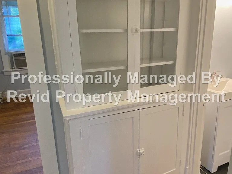 144 N Belvedere Blvd #2 — Photo 9