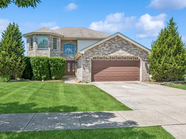 26030 S County Fair Dr, Monee, IL 60449