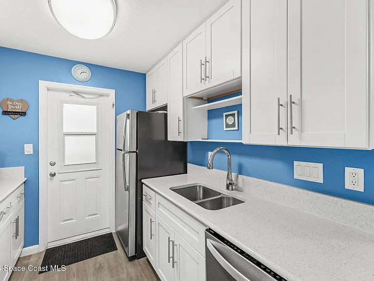 375 Polk Ave #12A4 — Photo 14