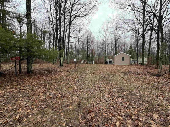 N18364 Little Bear Rd, Pembine, WI 54156