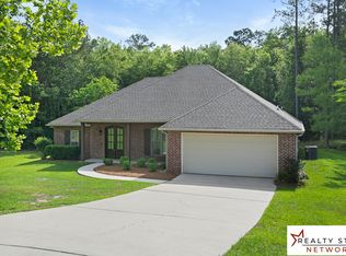 206 Whistlers Way, Hattiesburg, MS 39402