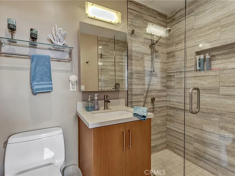 714 Cliff Dr — Photo 20